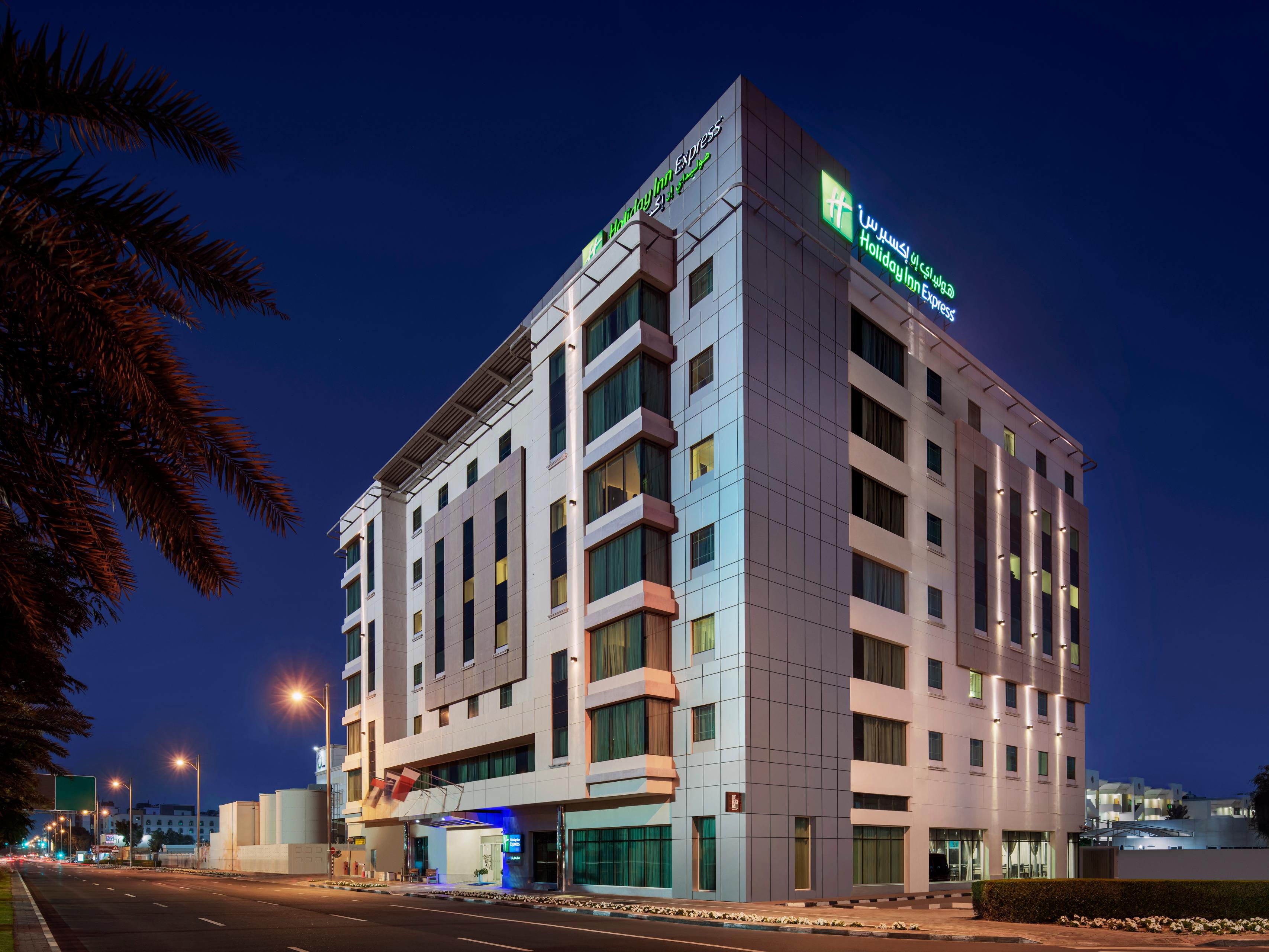 Holiday Inn Express Dubai Jumeirah*