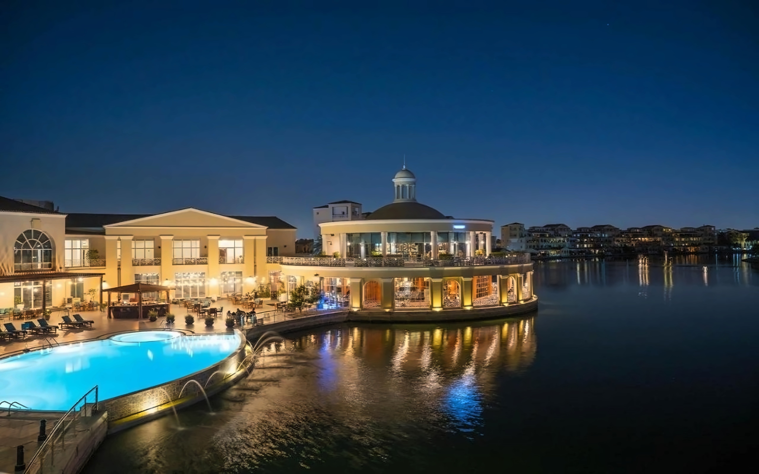 Millennium Lakeview Hotel (ex.Copthorne Lakeview Hotel)