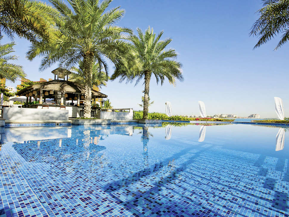 Movenpick Hotel Jumeirah Lakes Towers