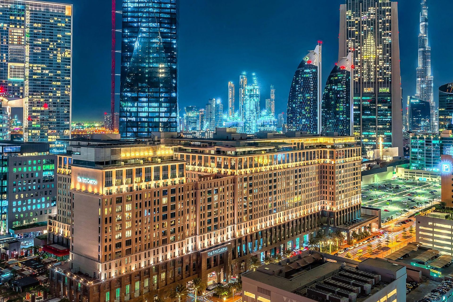 The Ritz-Carlton DIFC Downtown Dubai (ex. The Ritz Carlton DIFC).