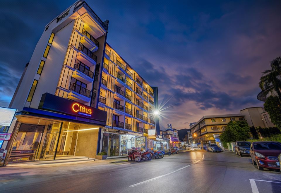 Citrus Patong Hotel