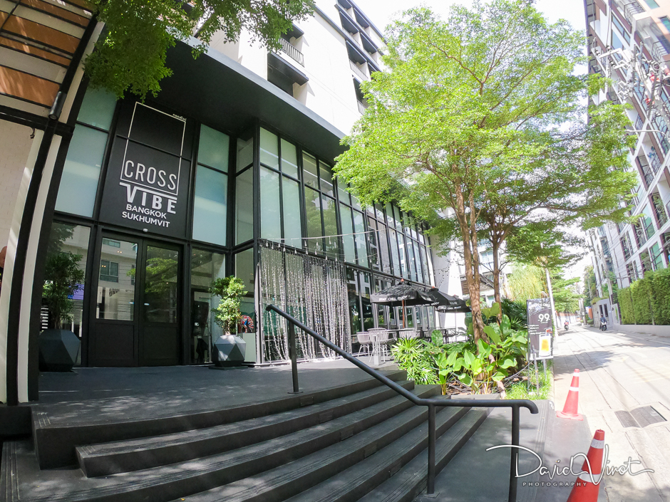 Cross Vibe Bangkok Sukhumvit Hotel