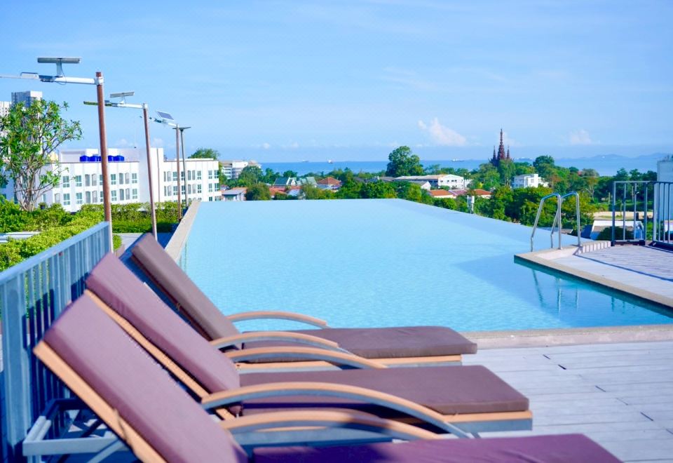 D ECO WELLNESS CENTRE PATTAYA