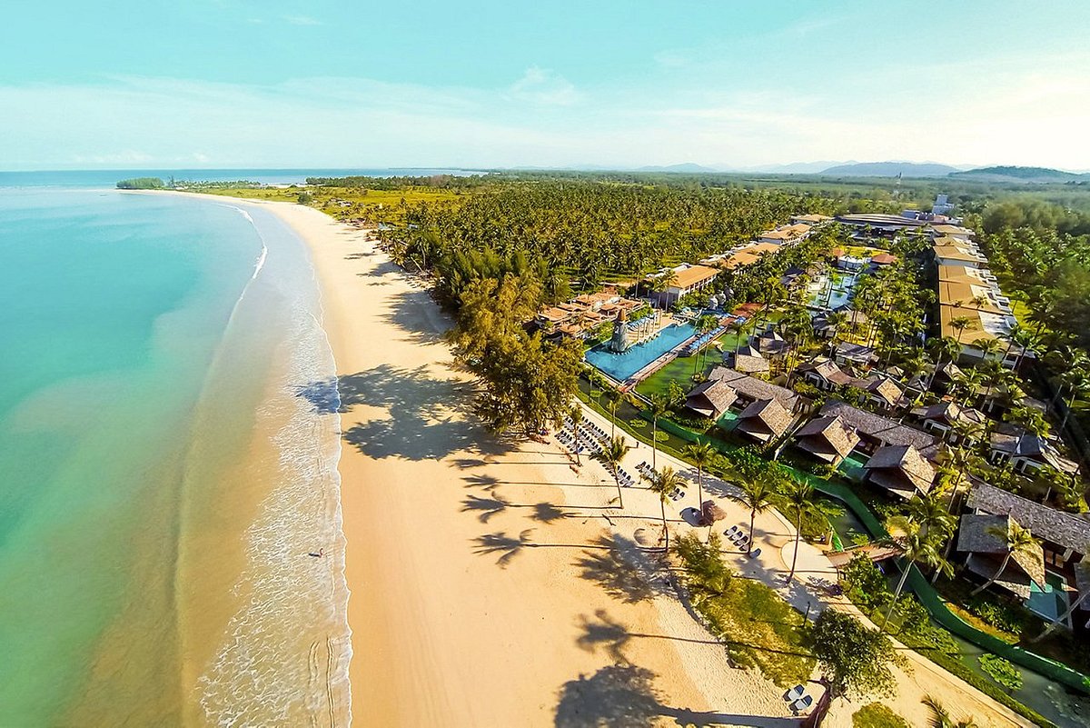 GRACELAND KHAOLAK BEACH RESORT