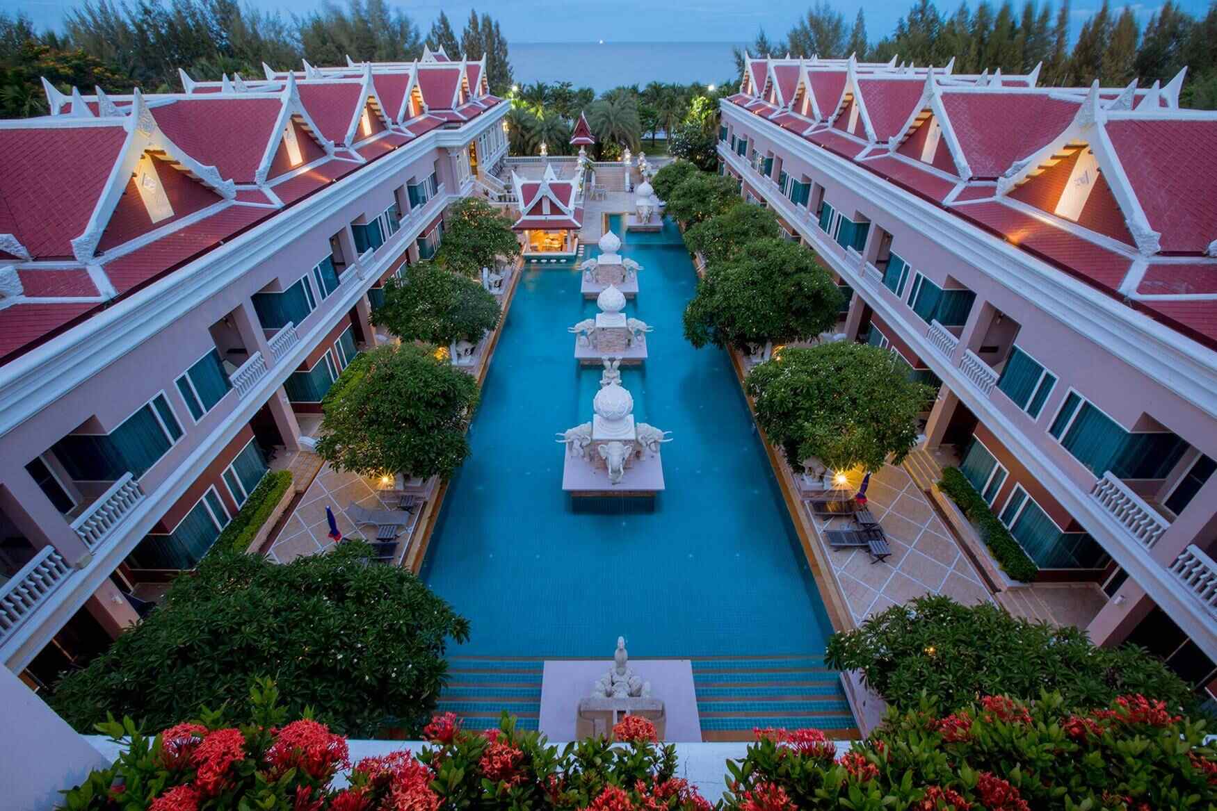 GRAND PACIFIC SOVEREIGN RESORT&SPA