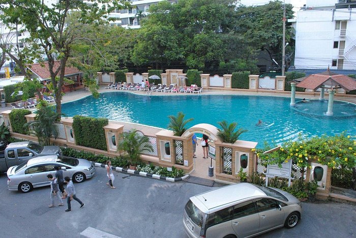 Mountain Beach Resort & Convention Center