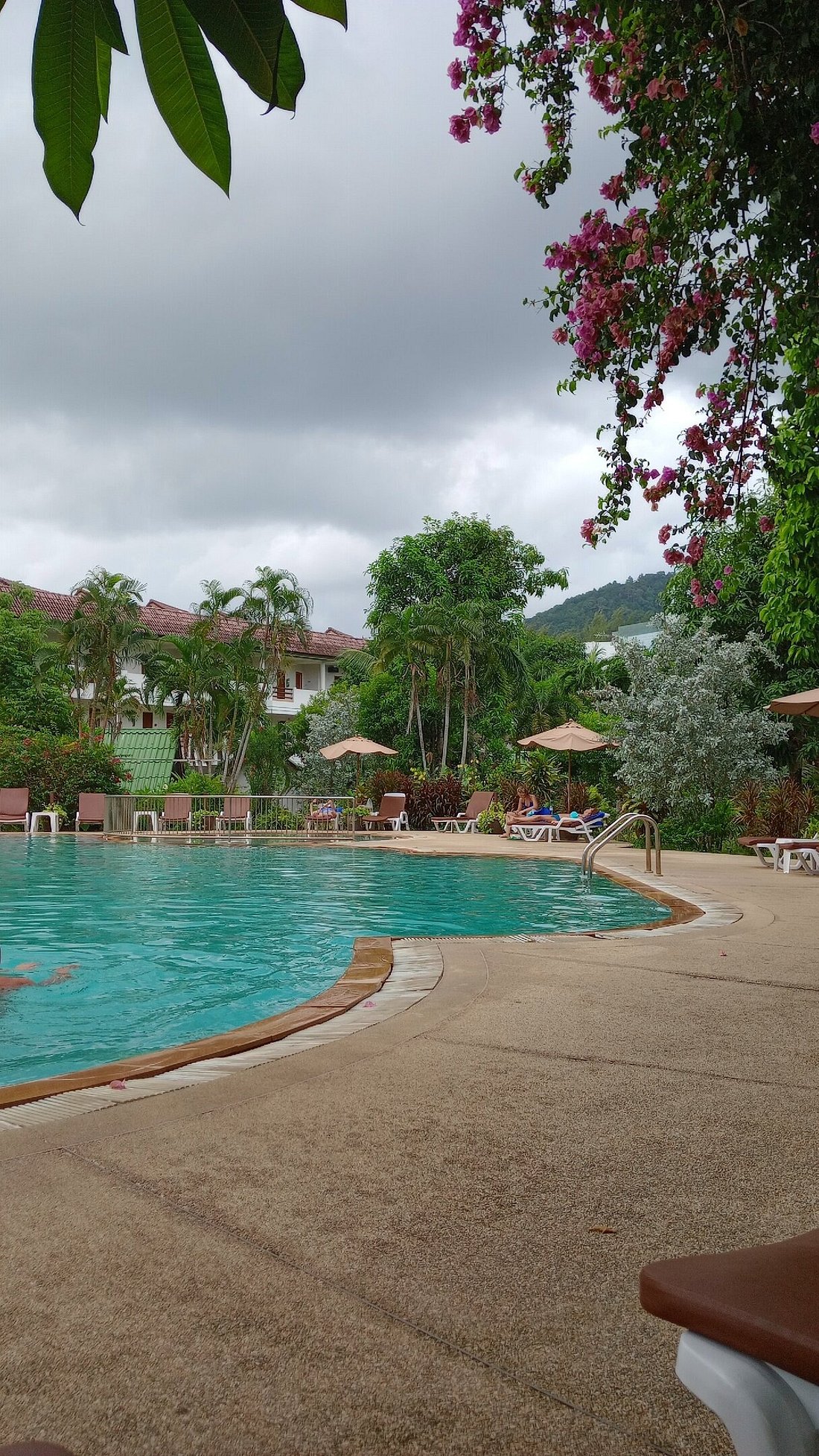 PHUKET GOLDEN SAND INN