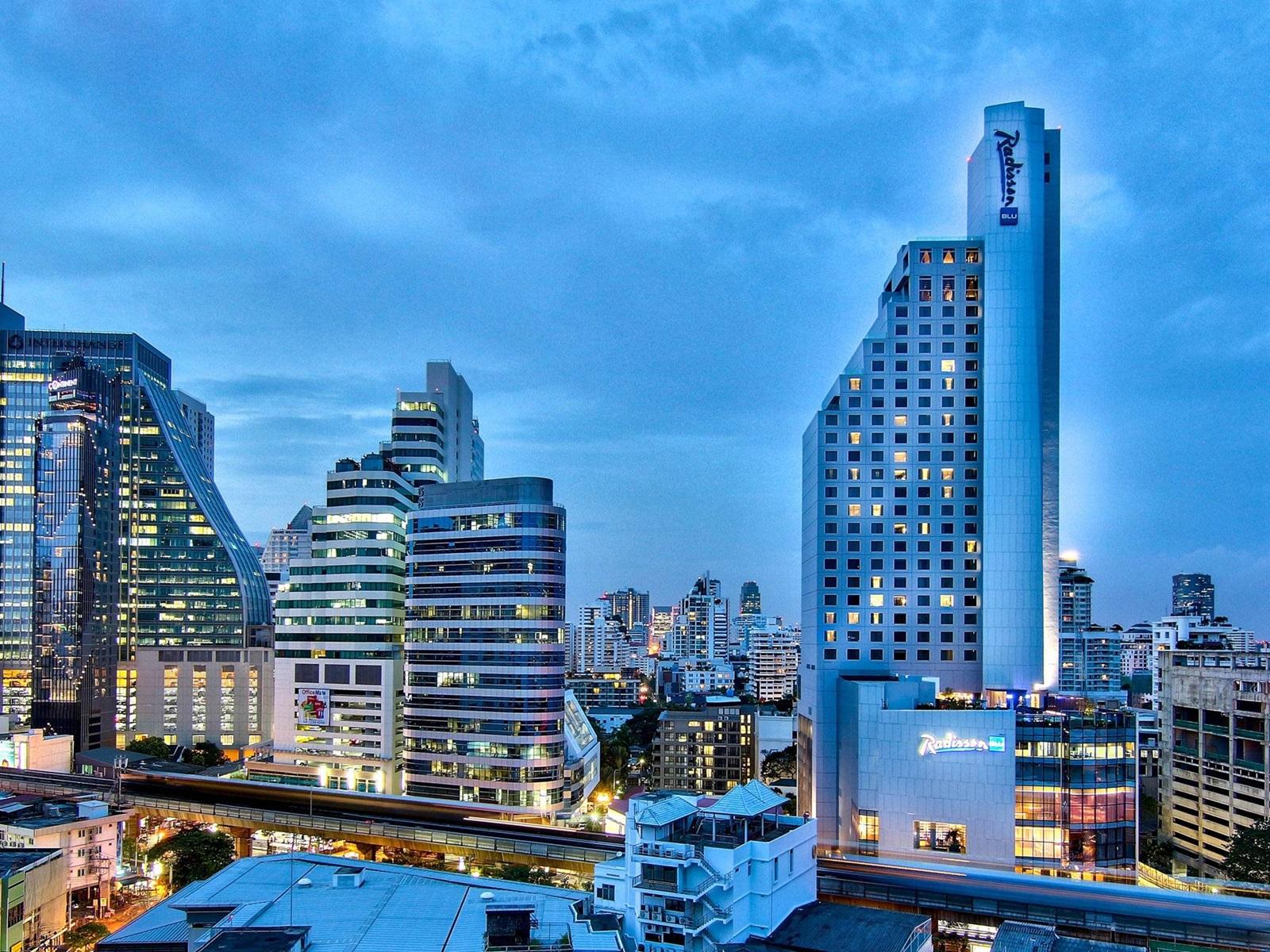 RADISSON BLU PLAZA BANGKOK