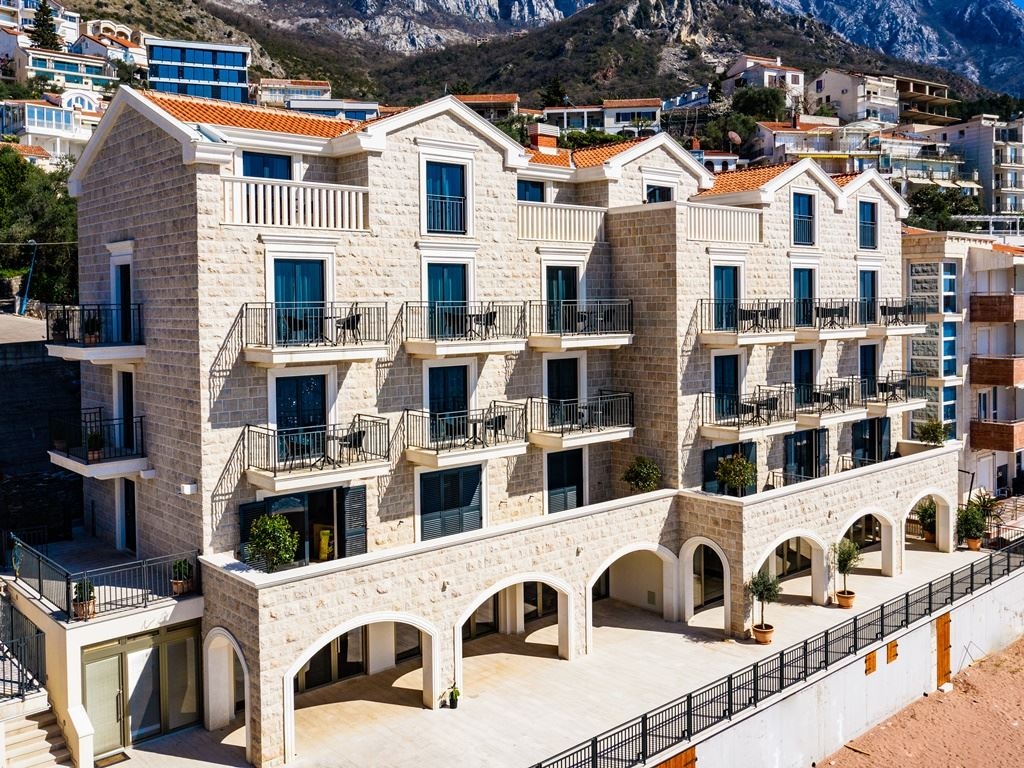 California (Adults only 12+)