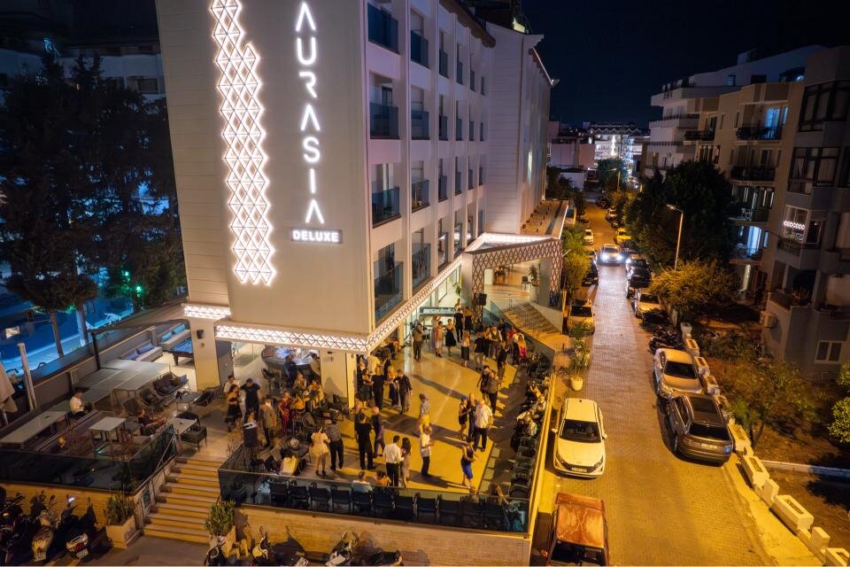AURASIA DESIGN HOTEL