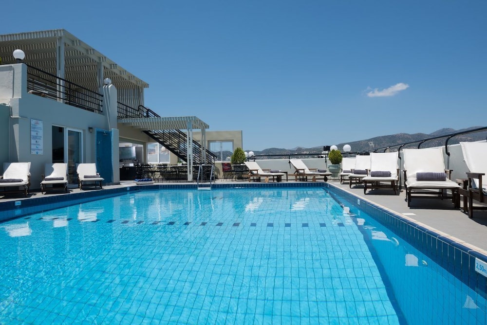 Alantha Apartments