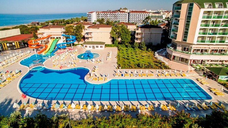 HEDEF RESORT HOTEL